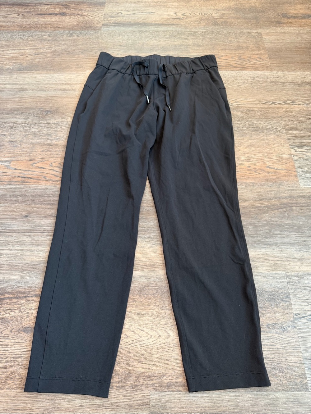 Lululemon On The Fly Pant 28” Black Full-On Luxtreme 7/8 Size 8